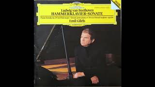 Beethoven  Sonata no29 in B flat Major Op106 Hammerklavier  Emil Gilels [upl. by Rodolphe]