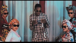 Sabuwar Wakar Ado Gwanja  Naji Dadi  Official Music Video 2021 [upl. by Beret]