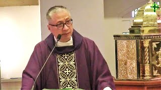 UNCLUTTER YOURSELF  Homily by Fr Dave Concepcion on Feb 22 2023 Ash Wednesday [upl. by Nivra]