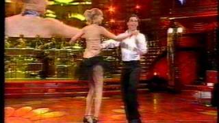 Cristina Chiabotto e Raimondo Todaro  Salsa 261105 [upl. by Anivol275]